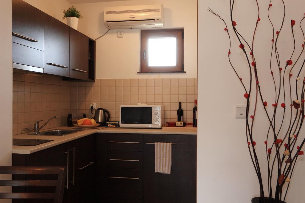 Pearl Apartments Sozopol Buitenkant foto